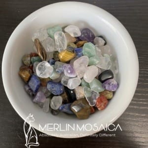 Polished stone chips - large.jpg WM