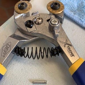 QEP Mtce - 1. Locking pin out SQ