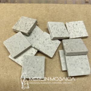 Winckelmans Pyrenees Speckled Logo