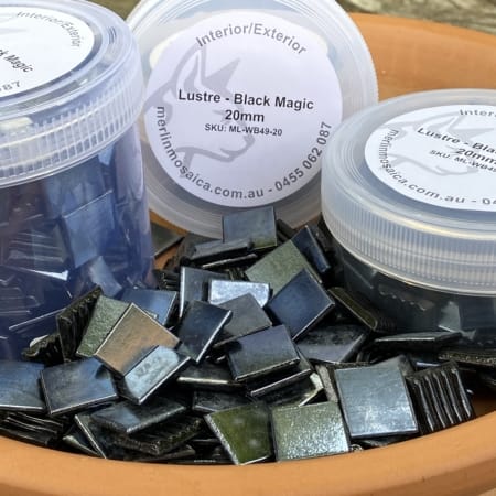 Lustre Black Magic 20mm
