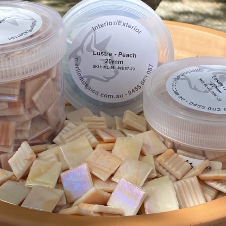 Lustre - Peach 20mm