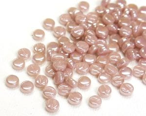 Broome Pearl - 8mm Dots