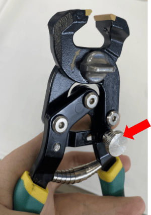 Closure Knob