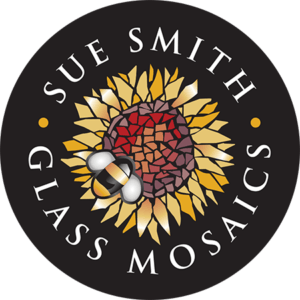 Sue Smith Master on Black_72dpi_450pixels_RGB