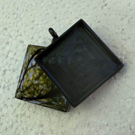 Black 30mm square Sq