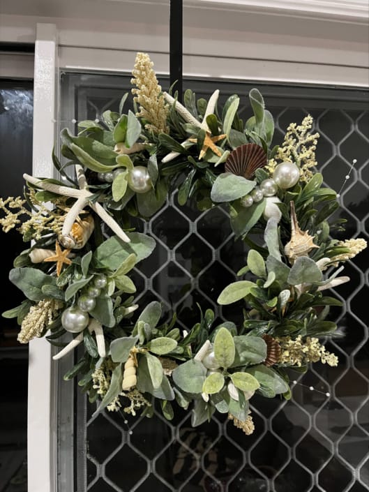 Angela Sampson – Door Wreath wqith Sea Stars Angela Sampson - Door Wreath wqith Sea Stars