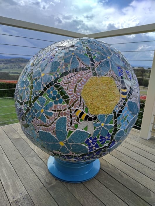 Thomise Mudford - Ginormous Gazing Ball