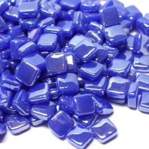 Boronia Pearl 8mm Square